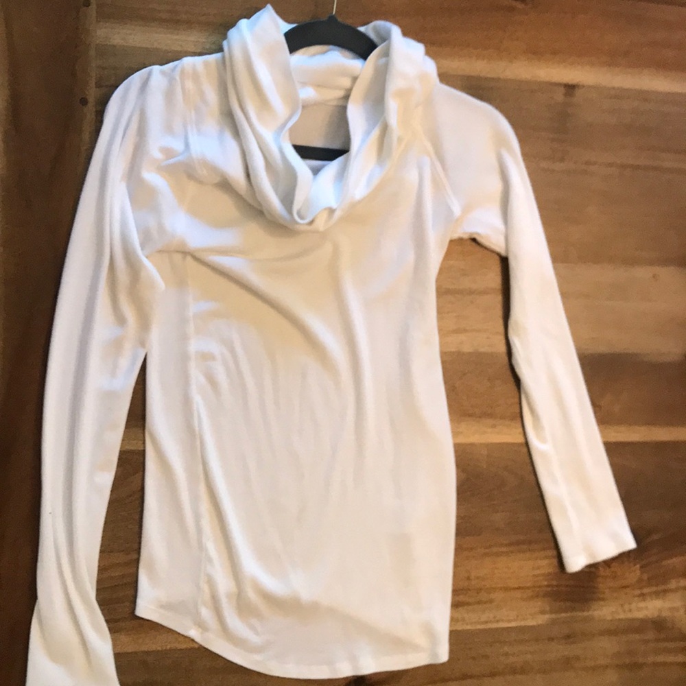 Ingrid & Isabel cowl neck maternity shirt